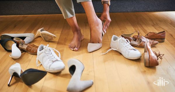 Mistakes to avoid while buying shoes for your foot