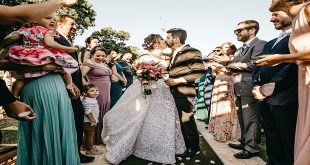 Why Hiring a Wedding Photographer in Sydney Doesn’t Have to be Overwhelming
