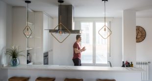 7 Factors to Consider When Buying Hurricane Windows