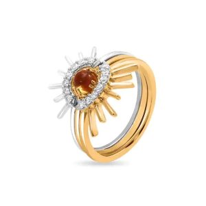 Sparkling Statements: Exquisite Ring Designs for Women Who Embrace Glamour