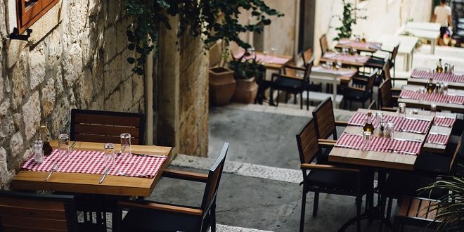 The Surprising Reason Why Restaurant Chairs for Cafes Can Boost Sales