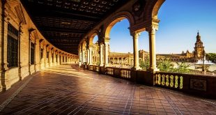 Exploring Spanish Courses in Seville - A Language Adventure in Andalusia