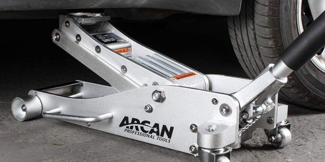 My Love Affair With an Aluminum Trolley Jack